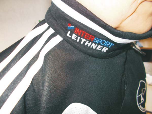 Sportbekleidung Leithner